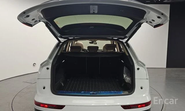 Audi Q5 45 TFSI Quattro | ЗАДНА КАМЕРА | ПАНОРАМА | , снимка 17 - Автомобили и джипове - 54046409