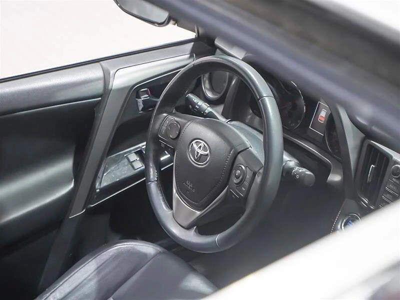 Toyota Rav4, снимка 14 - Автомобили и джипове - 54786531