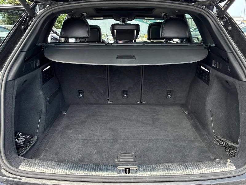 Audi SQ5 * Progressiv * DISTRONIC * PANO * DIGITAL, снимка 15 - Автомобили и джипове - 55707539