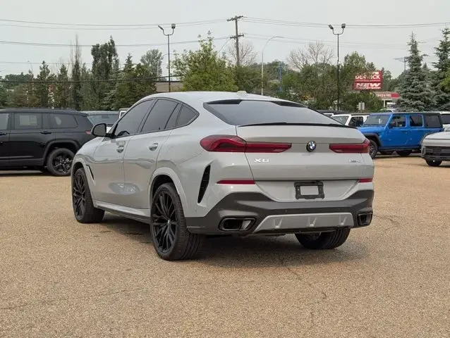 BMW X6 xDrive40i M-Sport Facelift, снимка 6 - Автомобили и джипове - 55885579
