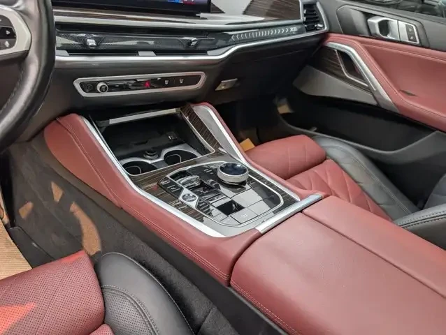 BMW X6 xDrive40i M-Sport Facelift, снимка 14 - Автомобили и джипове - 55885579
