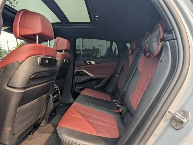 BMW X6 xDrive40i M-Sport Facelift, снимка 8 - Автомобили и джипове - 55885579