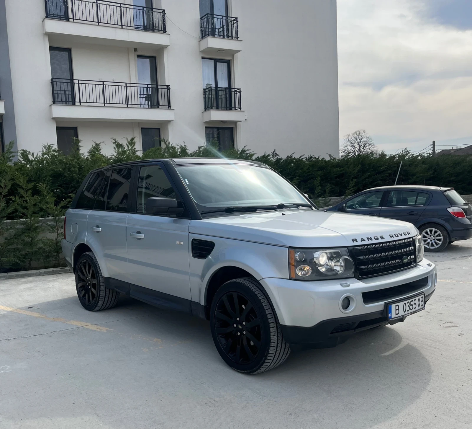 Land Rover Range Rover Sport HSE 2.7 - изображение 3