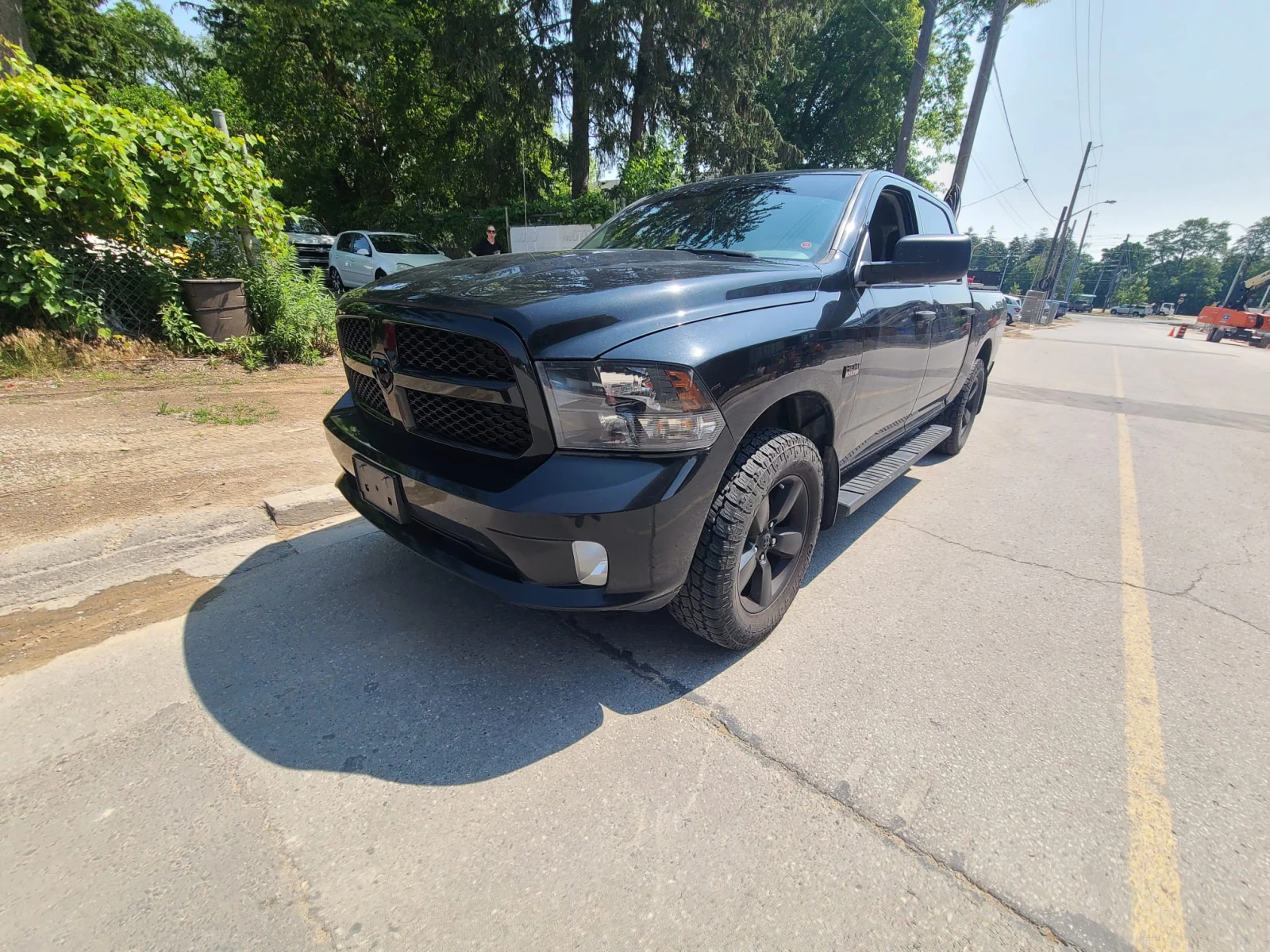 Dodge RAM 1500 4X4 - изображение 2