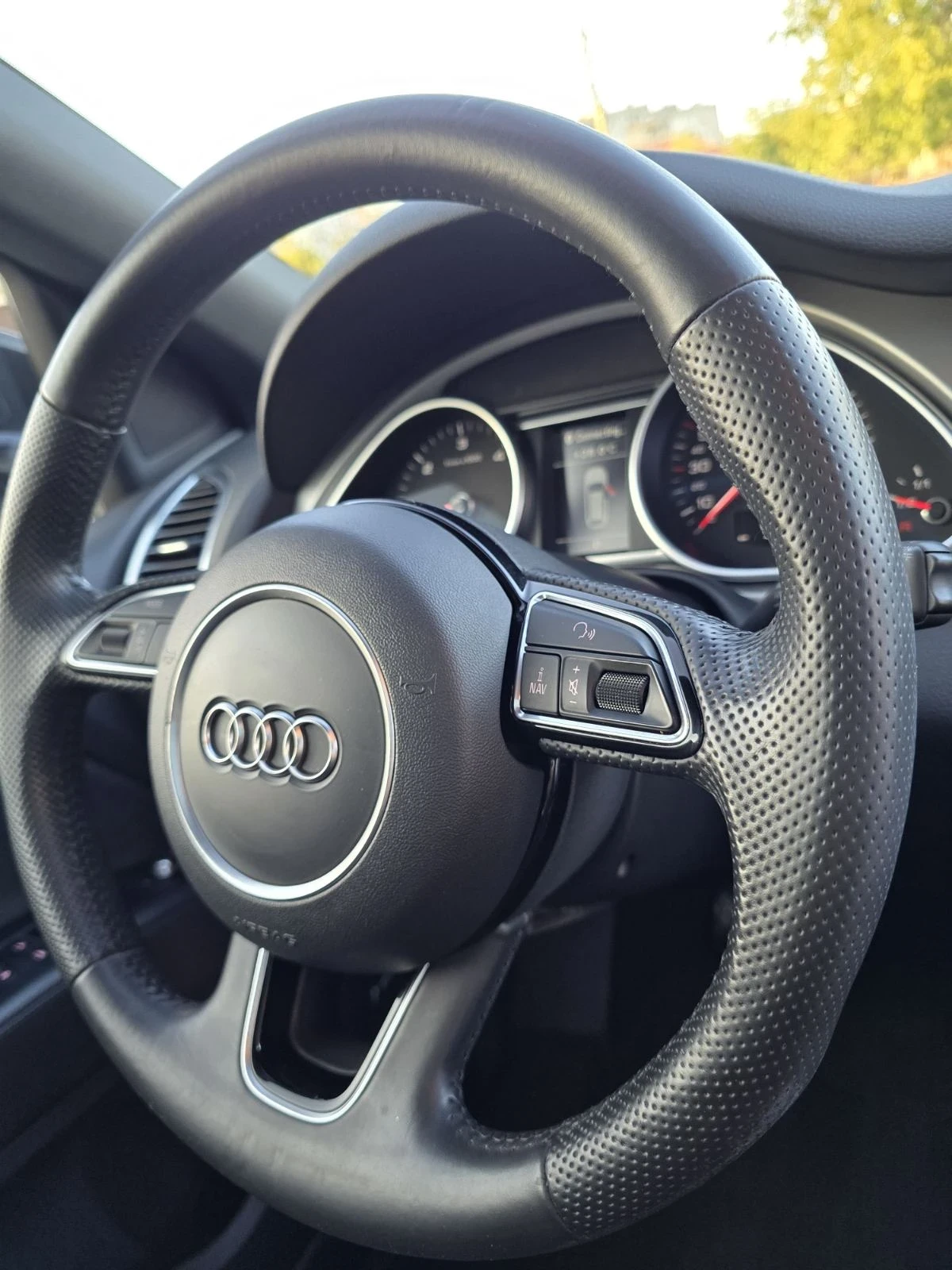 Audi Q7 S-Line  | Mobile.bg — изображение 12