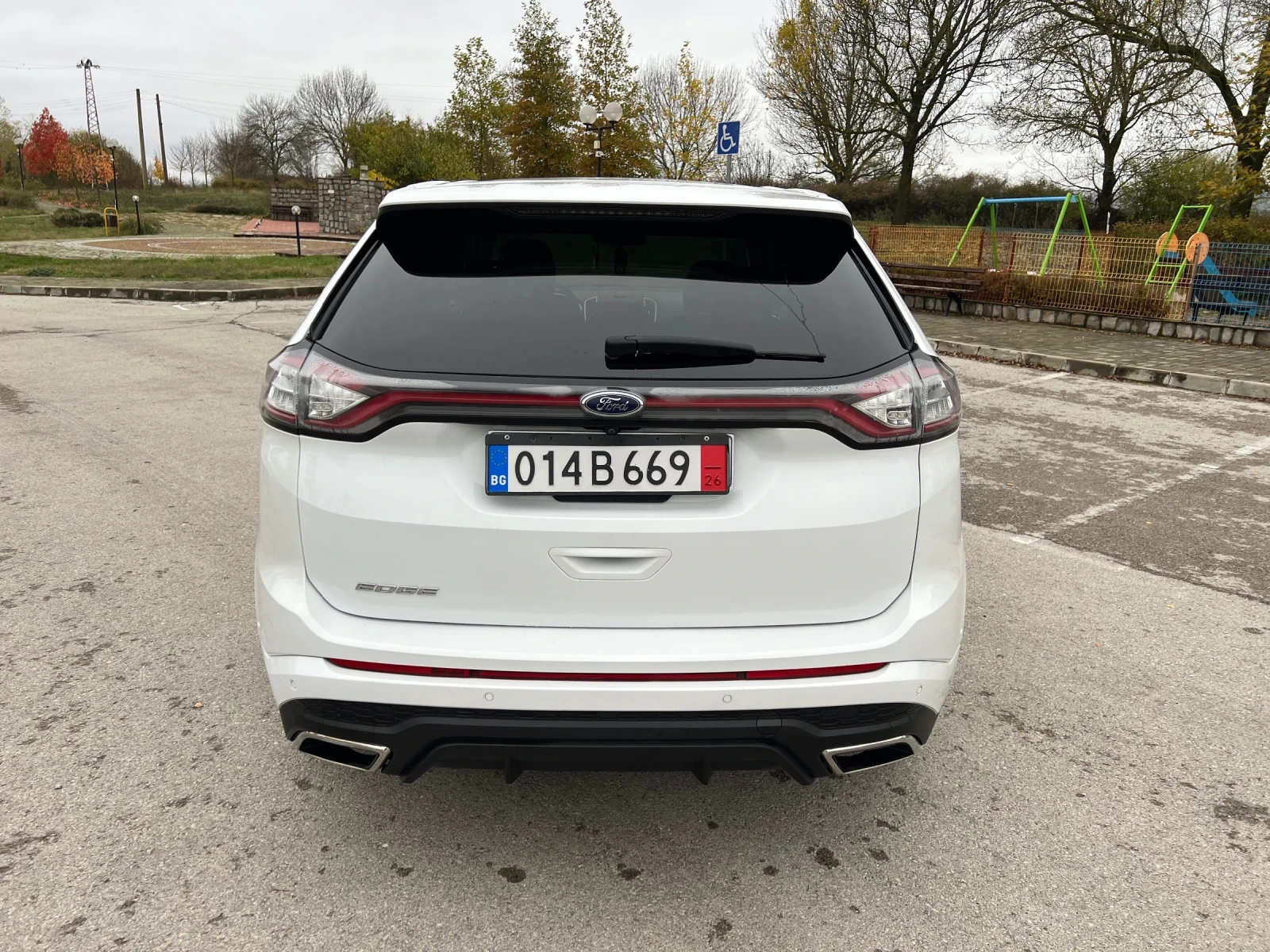 Ford Edge 2.0TDCI ST Line - изображение 6