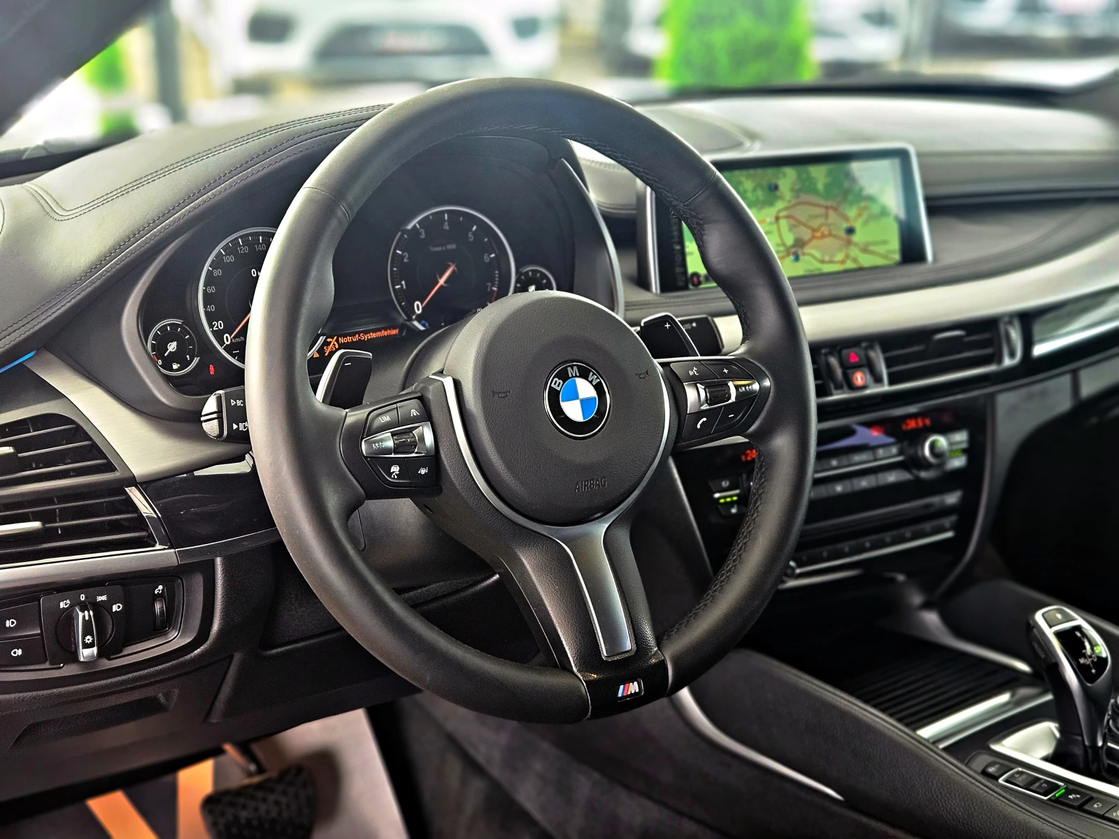 BMW X6 M/4.0XD/LED/DISTR/HUD/360CAM/ВАКУУМ/ПОДГРЕВ/LIZING - изображение 10