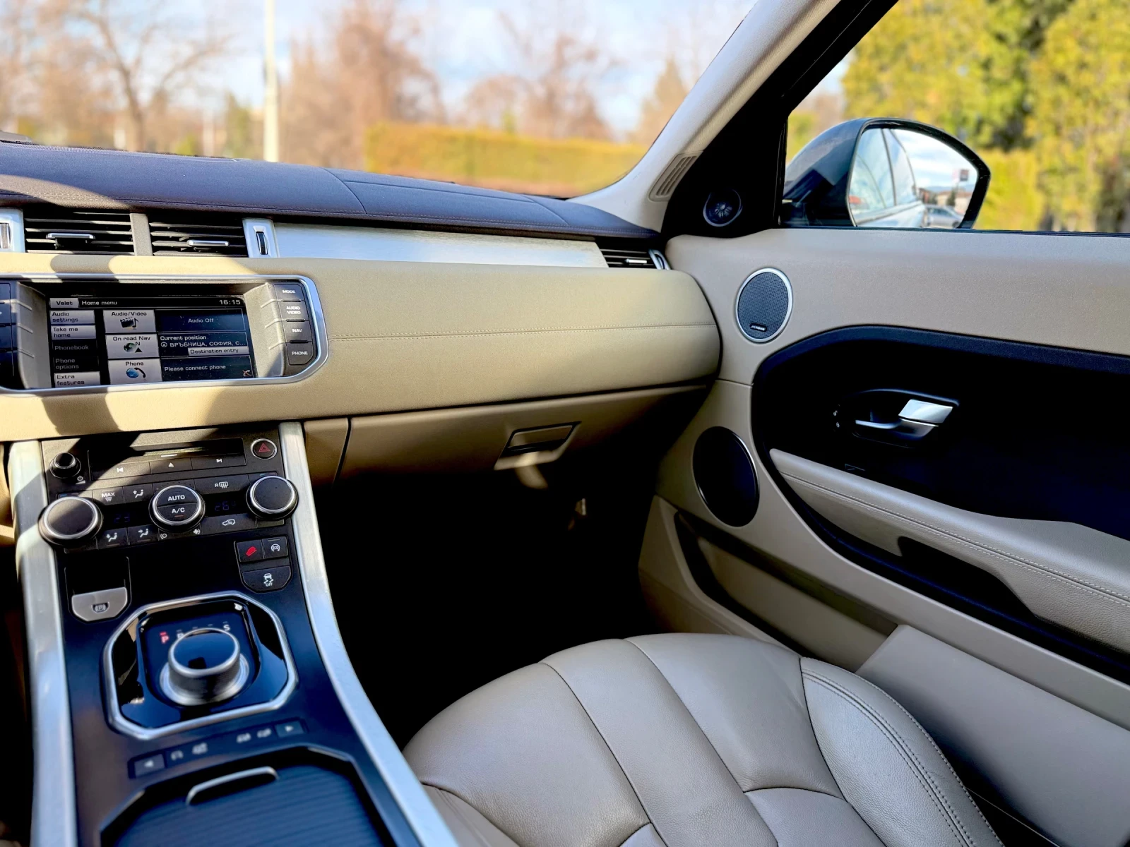 Land Rover Range Rover Evoque 4x4 Реален пробег !, снимка 14 - Автомобили и джипове - 53790885