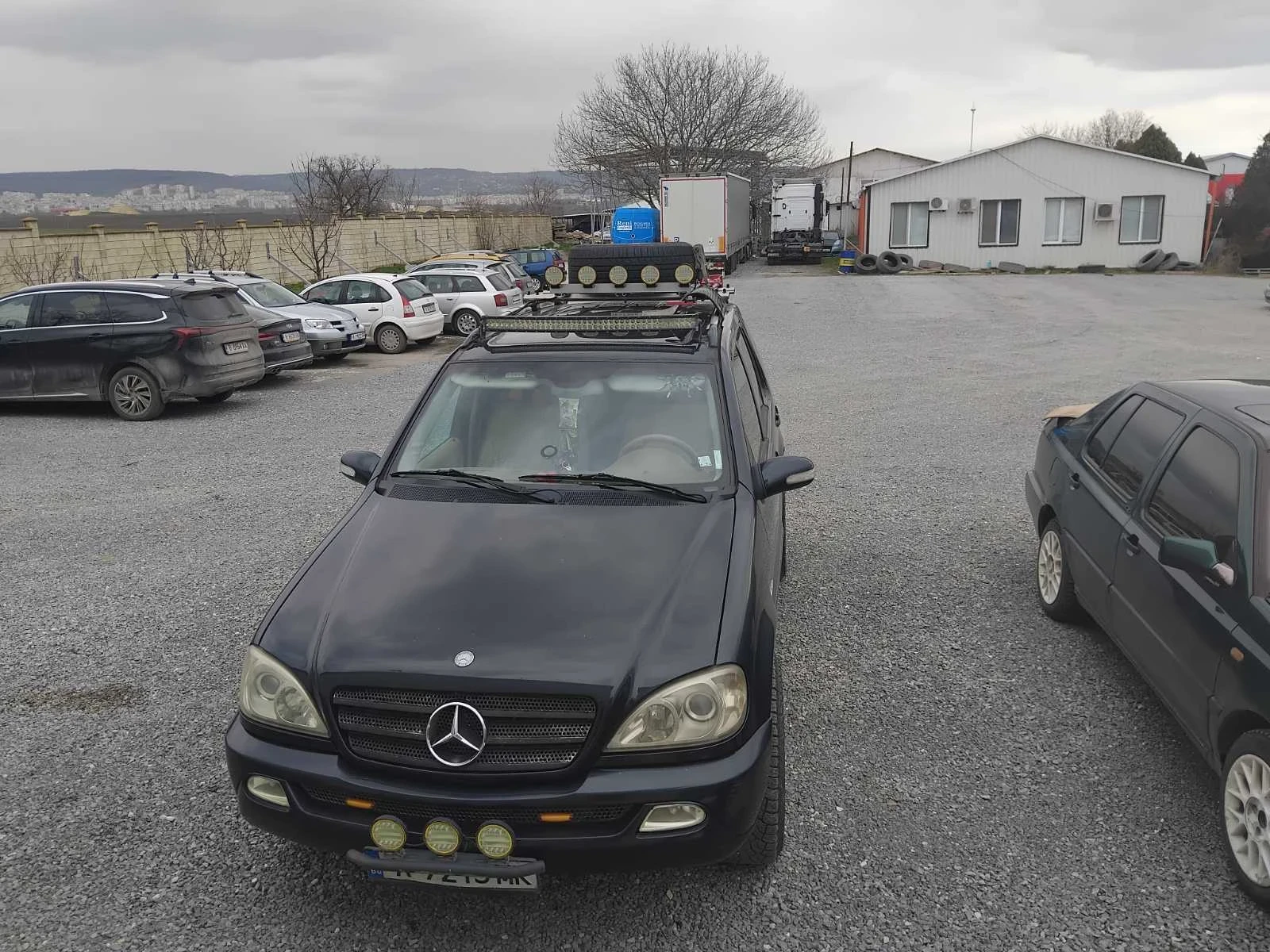 Mercedes-Benz ML 270 Джип