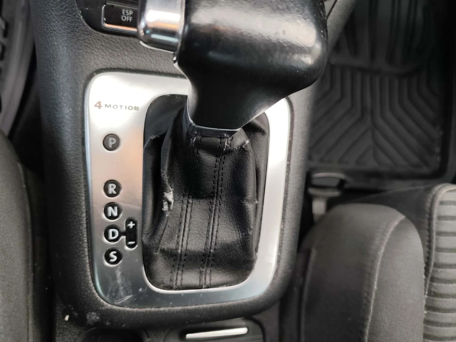 VW Tiguan Автоматик 4х4, снимка 9 - Автомобили и джипове - 54398919