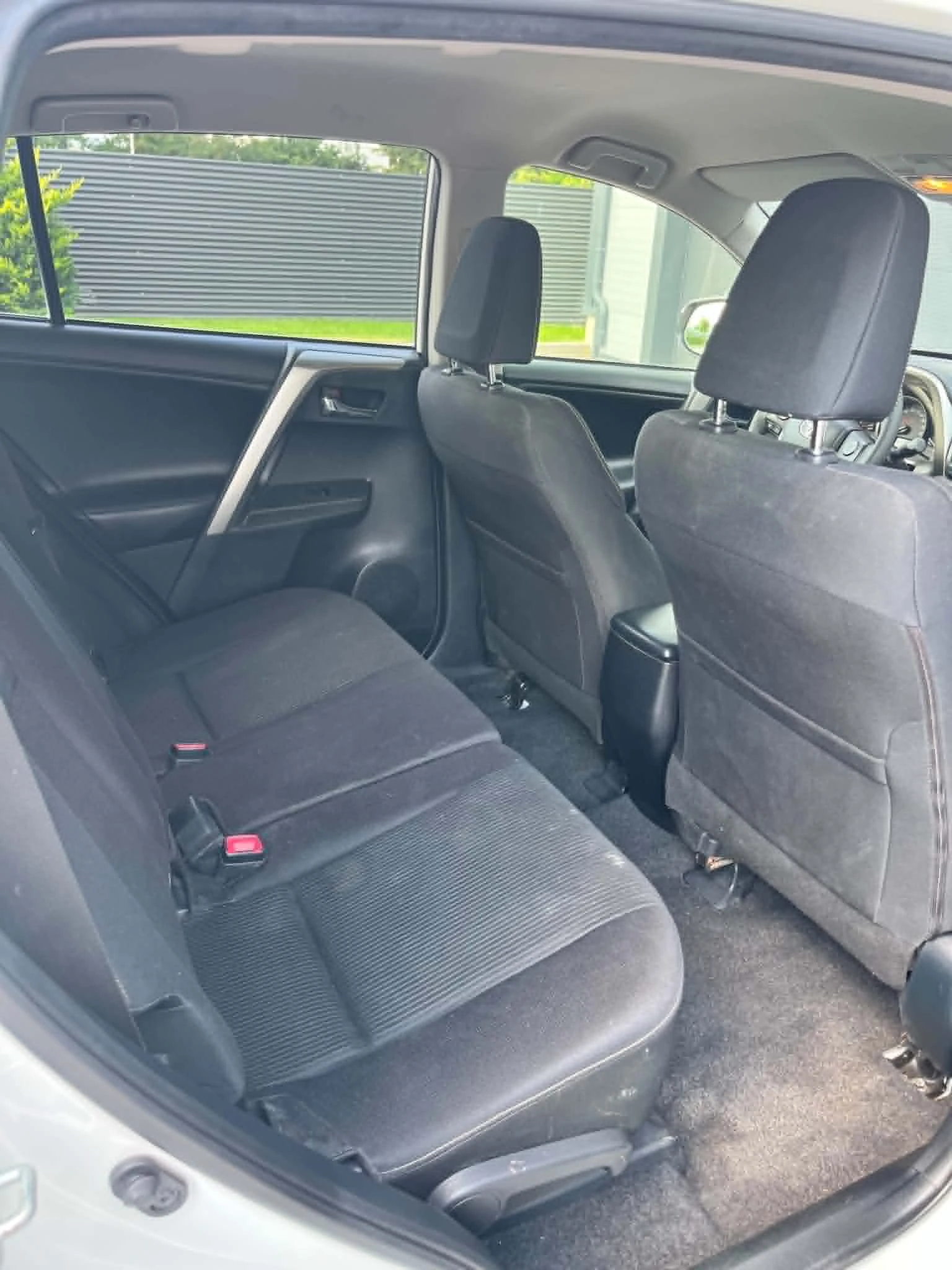 Toyota Rav4 2.2 D-CAT/4X4, снимка 15 - Автомобили и джипове - 55590547