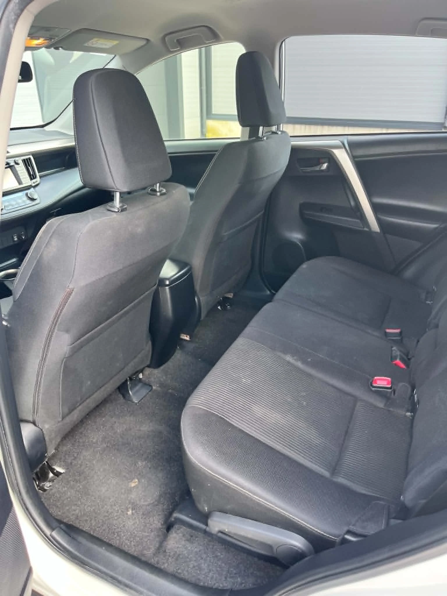 Toyota Rav4 2.2 D-CAT/4X4, снимка 14 - Автомобили и джипове - 55590547