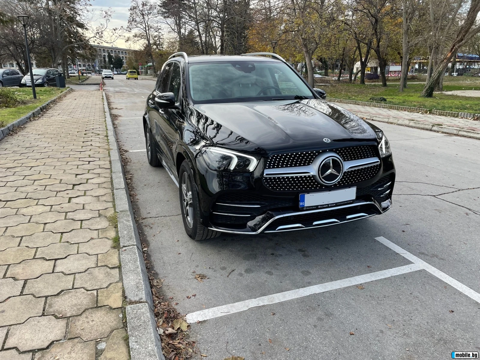 Mercedes-Benz GLE 300 4MATIC (6+ 1), снимка 2 - Автомобили и джипове - 55591358