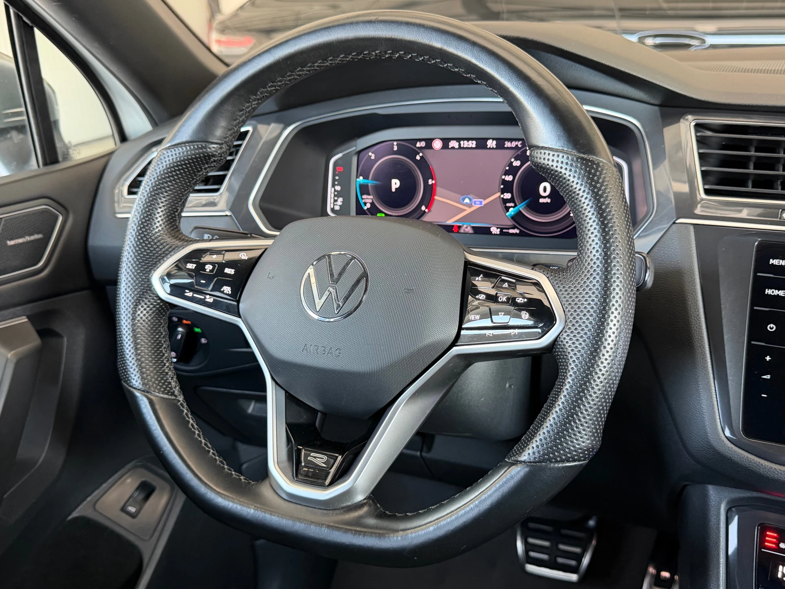 VW Tiguan ALLSPACE-2.0TDI, 200ps, 4-MOTION, R LINE, HEAD-UP,, снимка 11 - Автомобили и джипове - 55707980