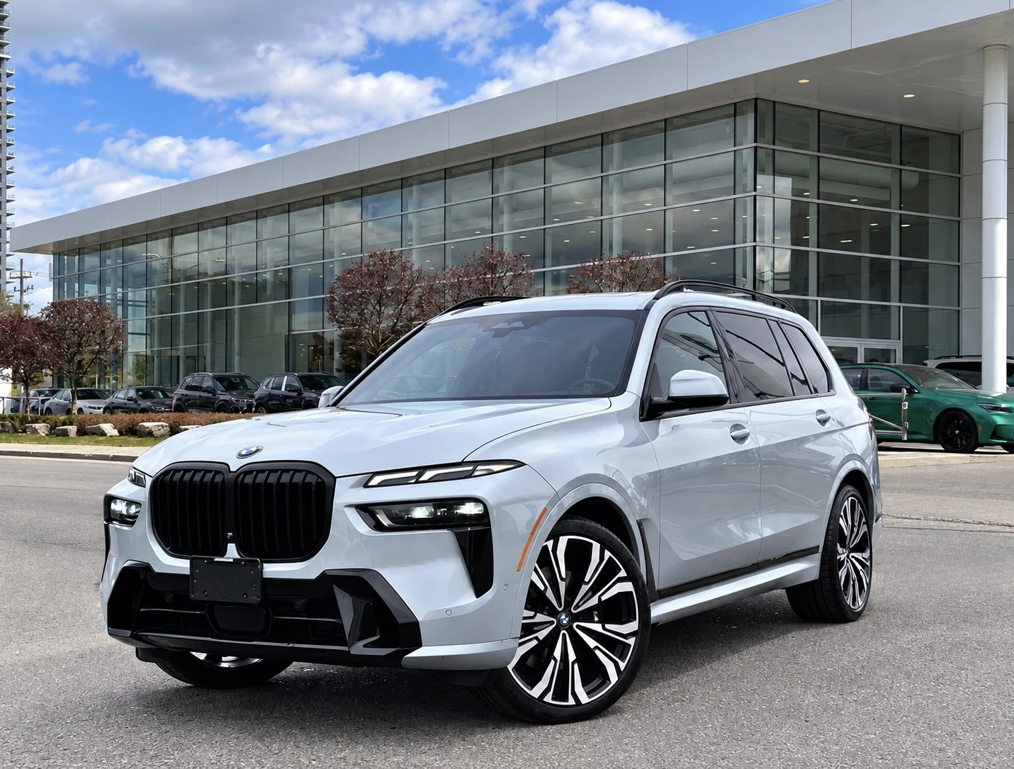 BMW X7 xDrive40i M-Sport Facelift | Mobile.bg � ����������� 2