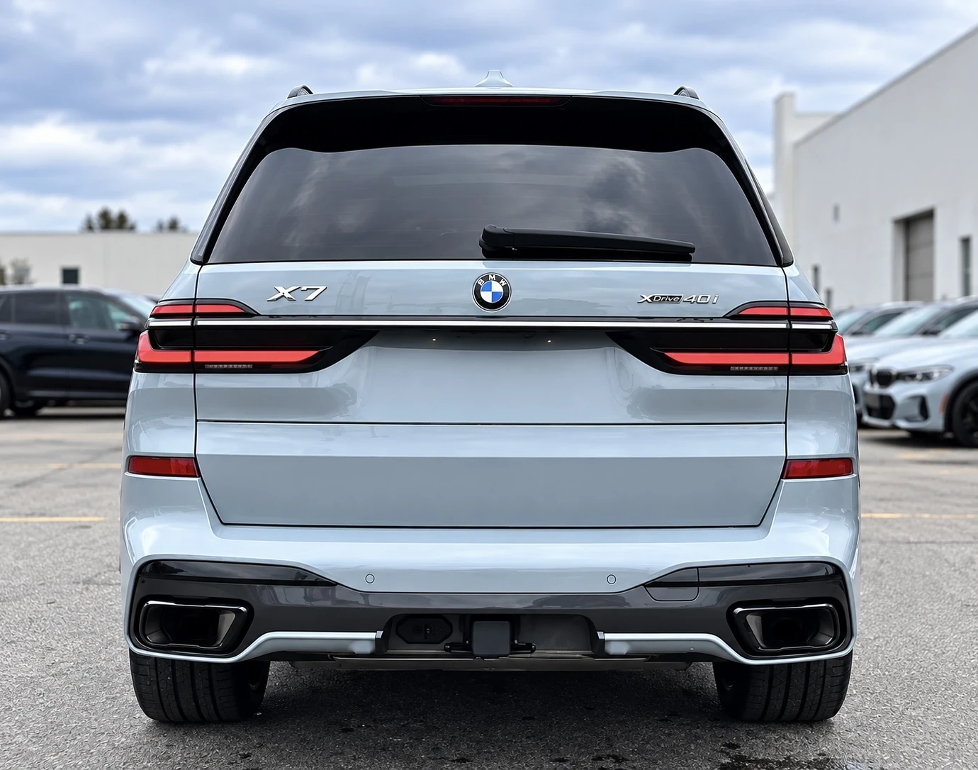 BMW X7 xDrive40i M-Sport Facelift | Mobile.bg � ����������� 7