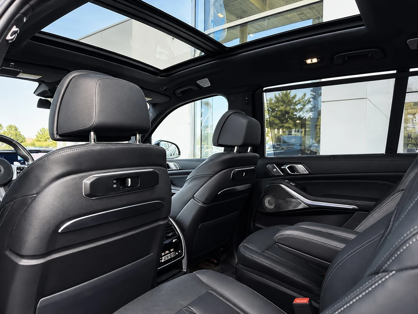 BMW X7 xDrive40i M-Sport Facelift | Mobile.bg � ����������� 12