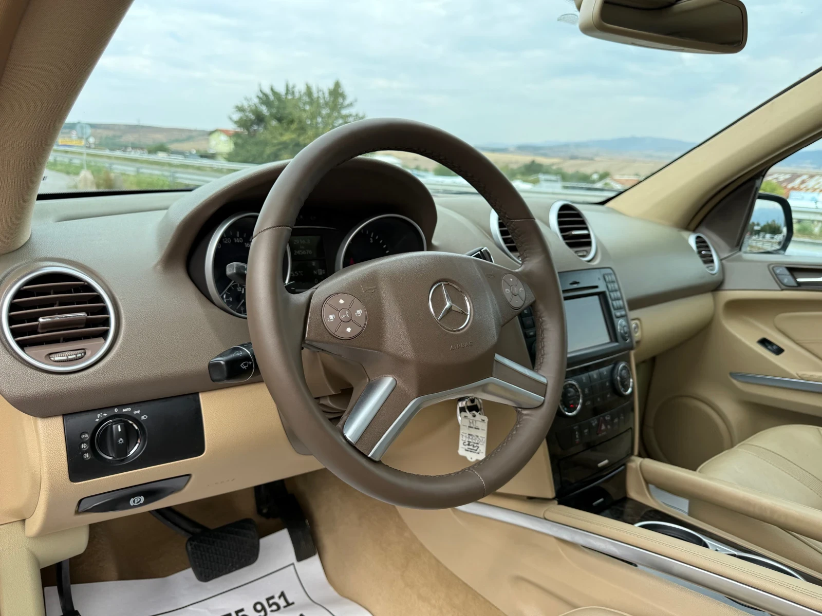 Mercedes-Benz ML 350 350-cdi-FACE LIFT-КАТО ЧИСТО НОВ-ЛЮК-НОВИ ГУМИ, снимка 7 - Автомобили и джипове - 56043651
