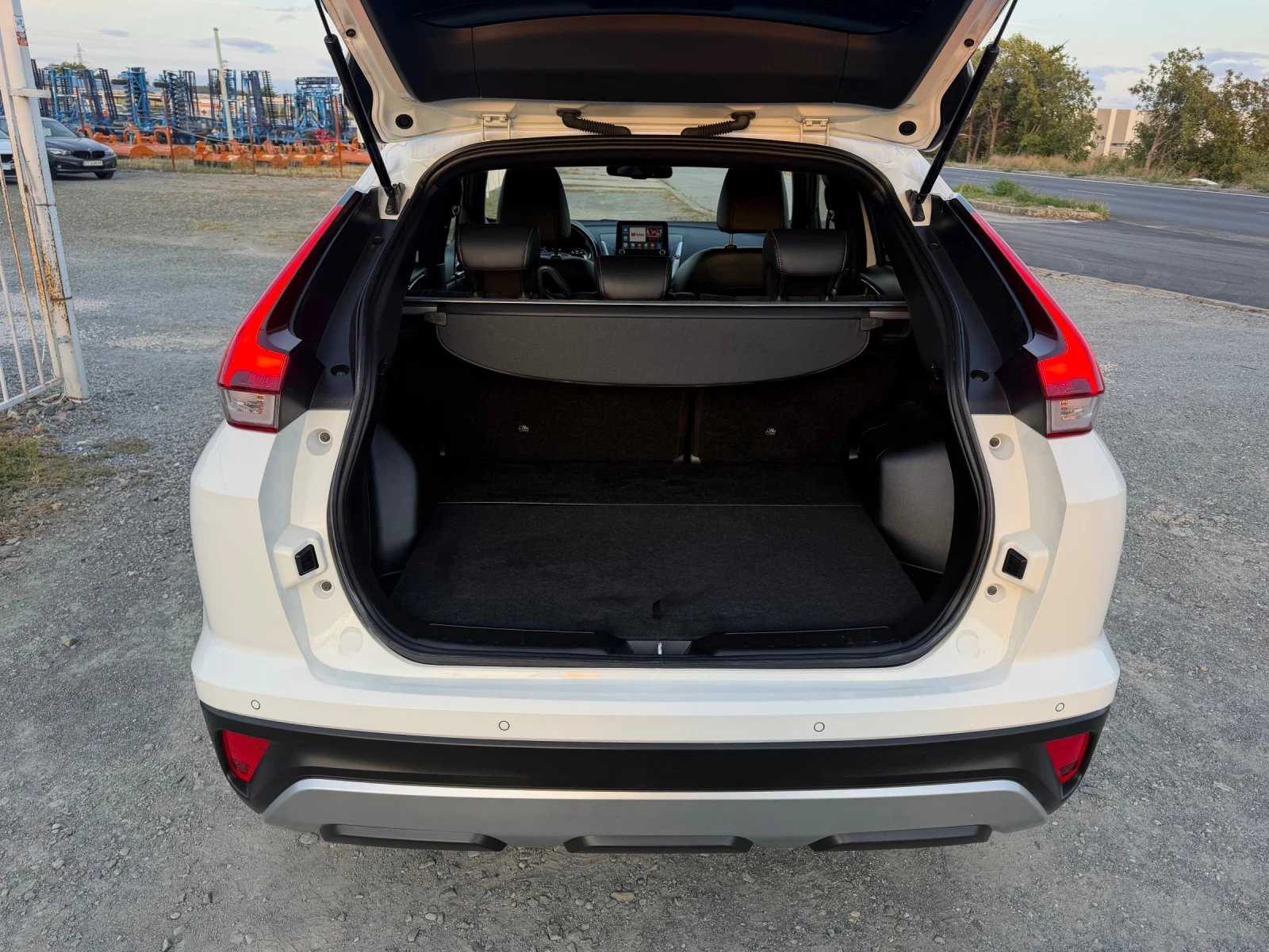 Mitsubishi Eclipse Cross 2.4 PLUG IN-HYBRID / 4X4 / INSTYLE+ / WAZE | Mobile.bg � ����������� 13