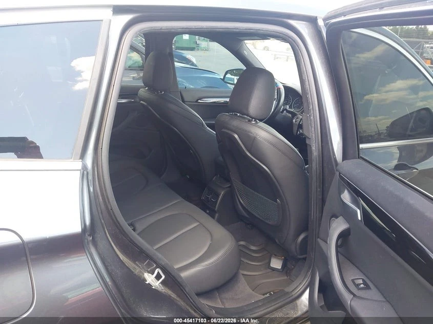 BMW X1 XDRIVE28I RECARO ���� CARFAX | Mobile.bg � ����������� 11