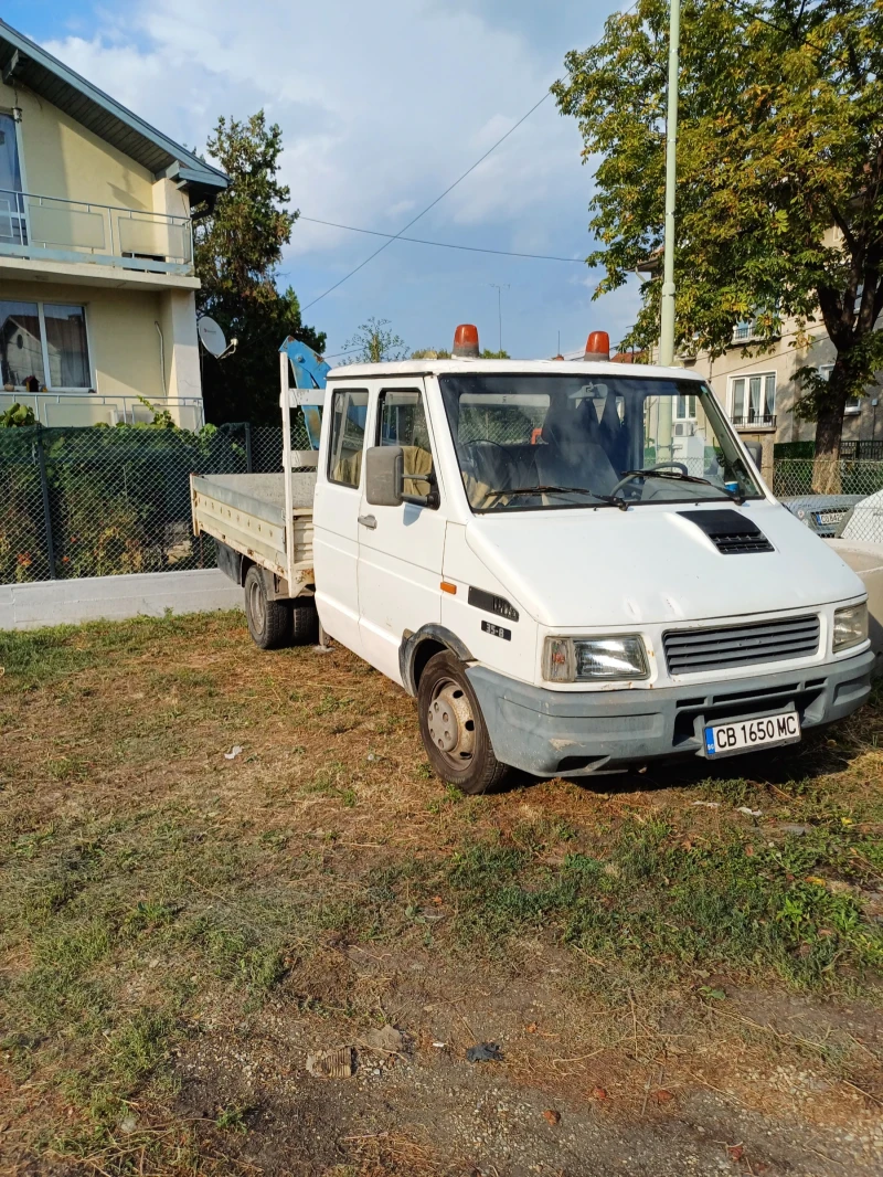 Iveco Daily, снимка 1 - Бусове и автобуси - 47243626