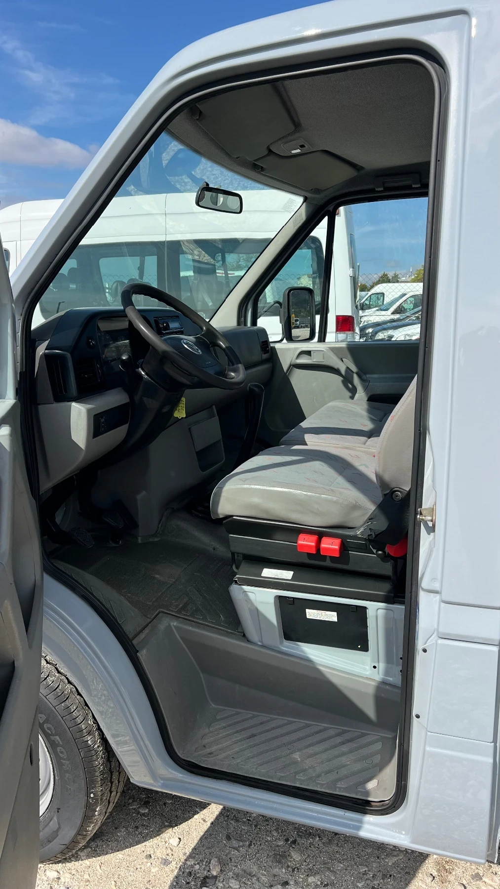 VW Lt 2.5 TDI 3.50 каросерия РЕАЛНИ КОЛОМЕТРИ - изображение 6