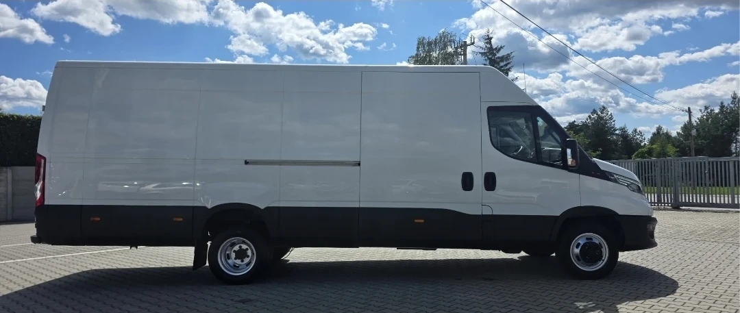 Iveco 35c18 ХХХL kat B, снимка 3 - Бусове и автобуси - 55397655