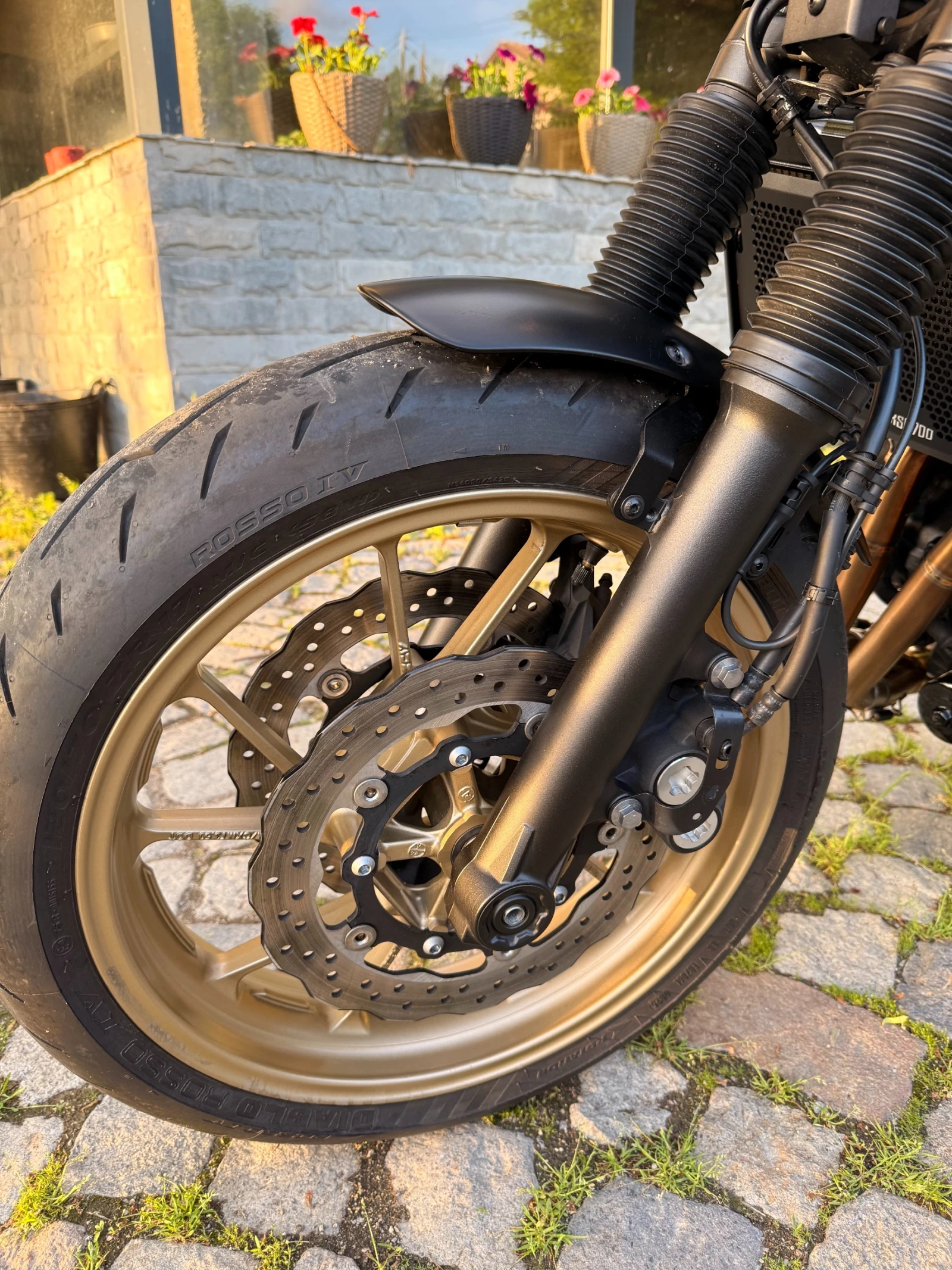 Yamaha XSR700, снимка 4 - Мотоциклети и мототехника - 54672018