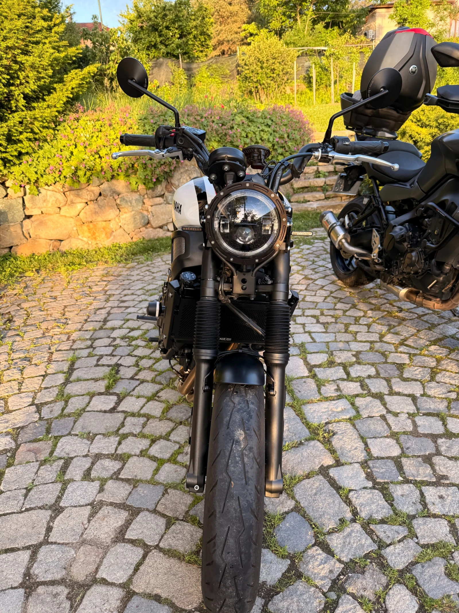 Yamaha XSR700, снимка 13 - Мотоциклети и мототехника - 54672018