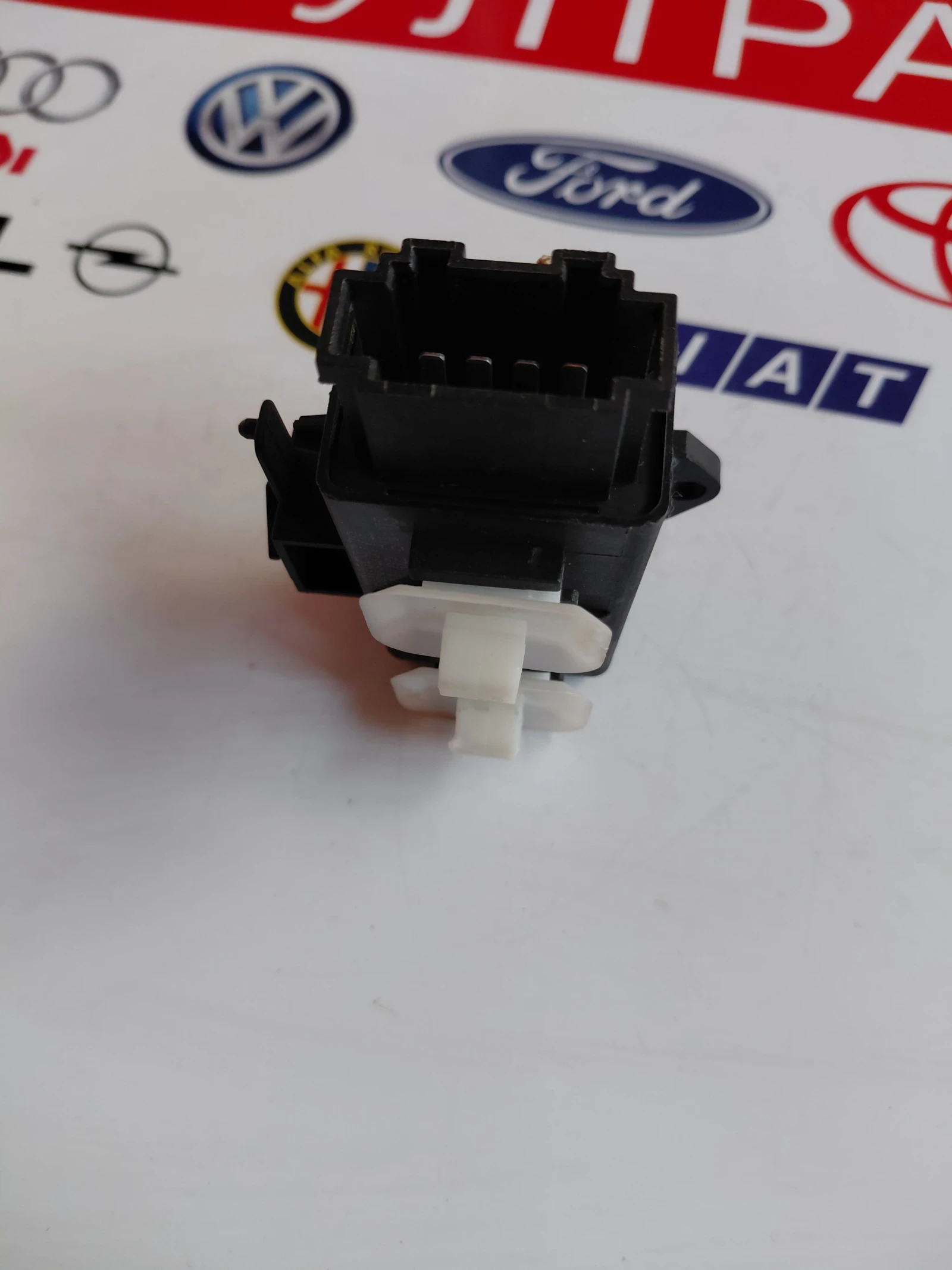 2Q0959772 ����� �� ���������� �� ��������� ������� �� VW T-Csoss  2Q0959772 | Mobile.bg � ����������� 2