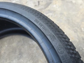 Гуми Зимни 225/40R18, снимка 9