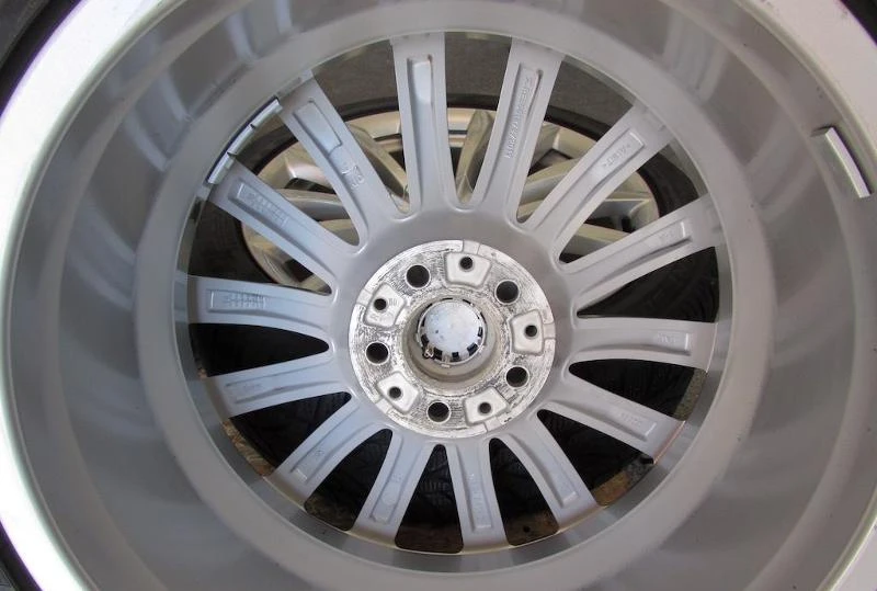    245/45R19 | Mobile.bg   4