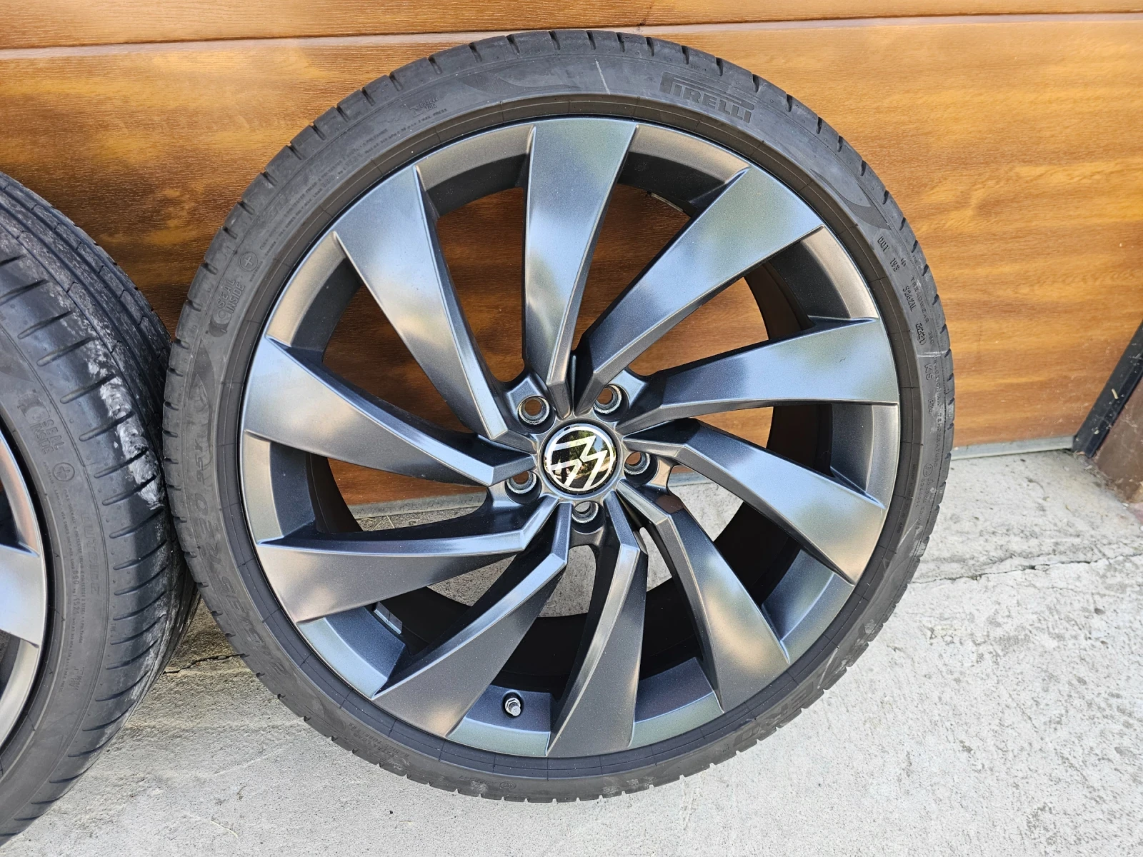 ���� � ������ 245/35R20 �� VW Arteon | Mobile.bg � ����������� 5