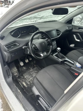 Peugeot 308 YH01, снимка 2