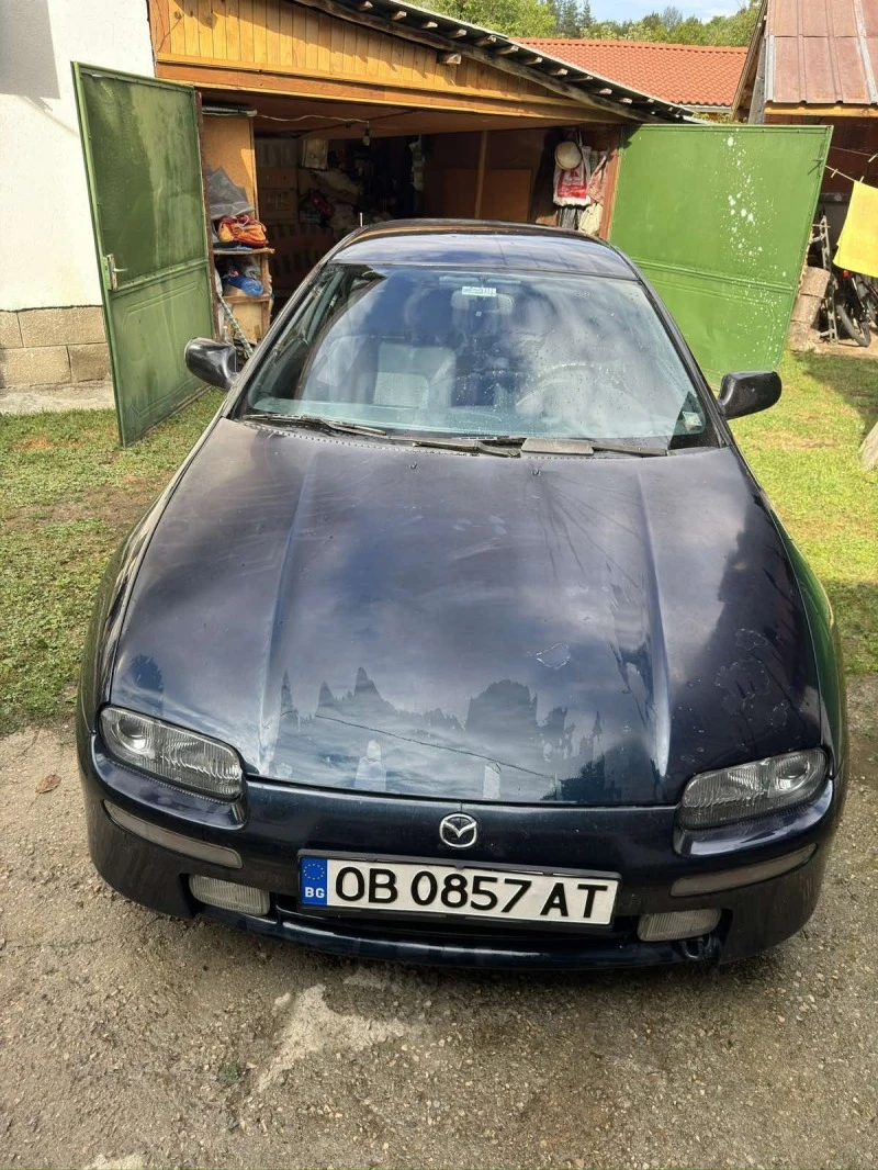 Mazda 323, снимка 1 - Автомобили и джипове - 47972607