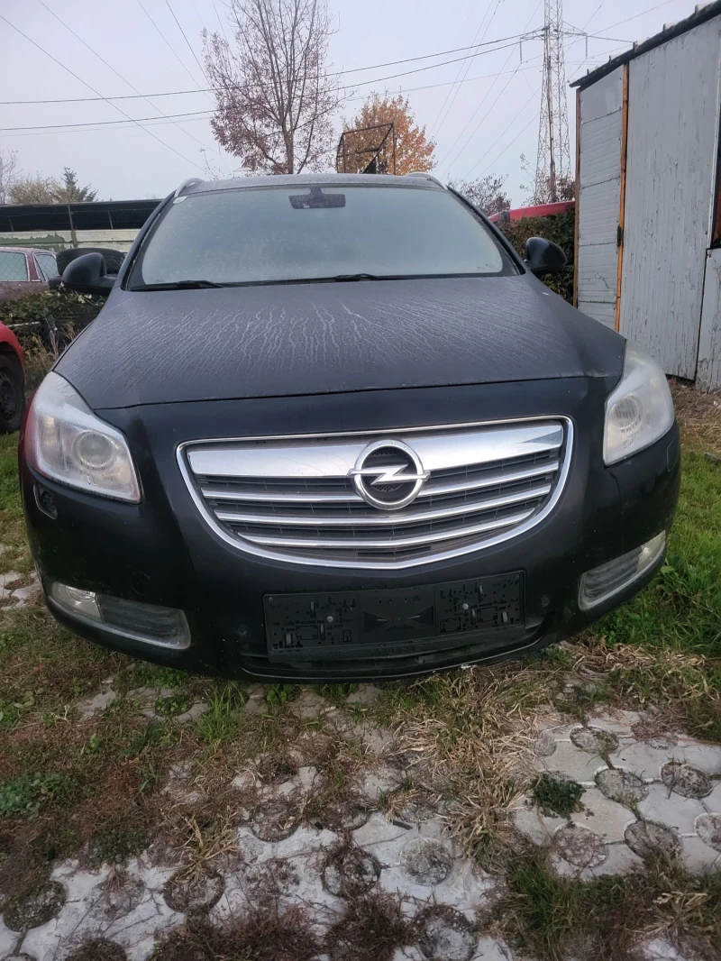 Opel Insignia 2.0 i, снимка 1 - Автомобили и джипове - 47829069