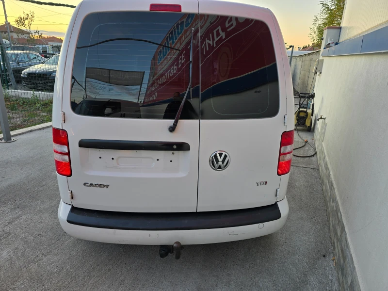 VW Caddy 1.6, снимка 5 - Автомобили и джипове - 47990302