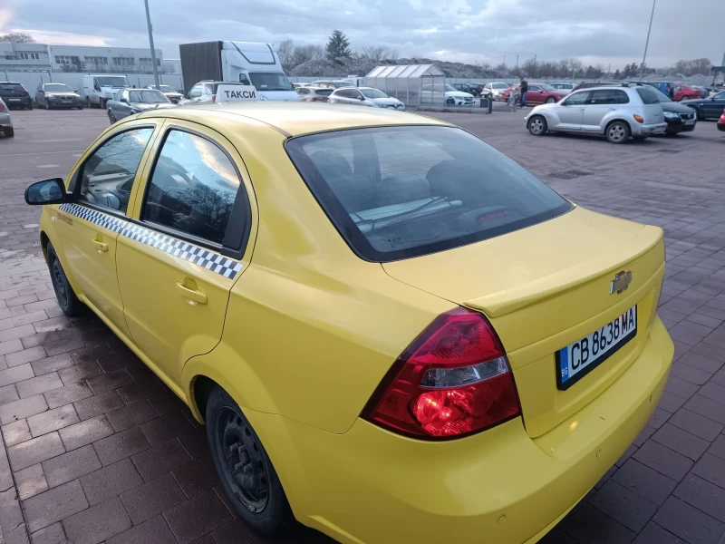 Chevrolet Aveo, снимка 5 - Автомобили и джипове - 49061438