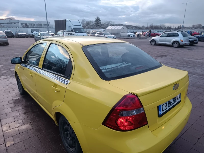 Chevrolet Aveo, снимка 6 - Автомобили и джипове - 49061438