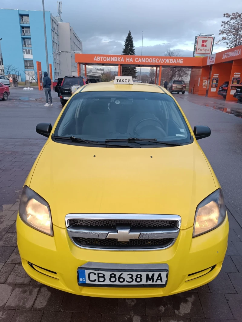 Chevrolet Aveo, снимка 1 - Автомобили и джипове - 49537411