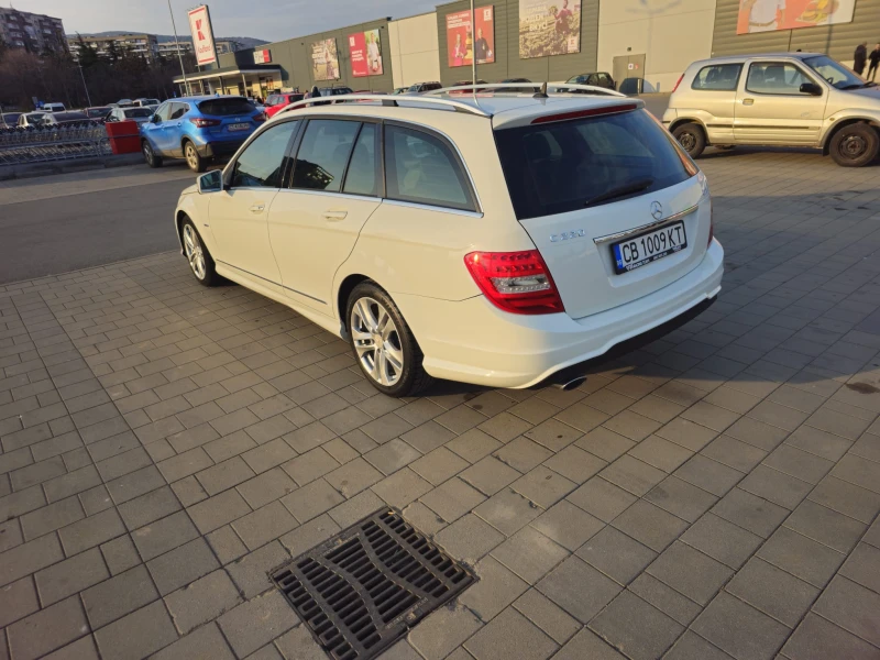 Mercedes-Benz C 220 CDI, снимка 14 - Автомобили и джипове - 49163690