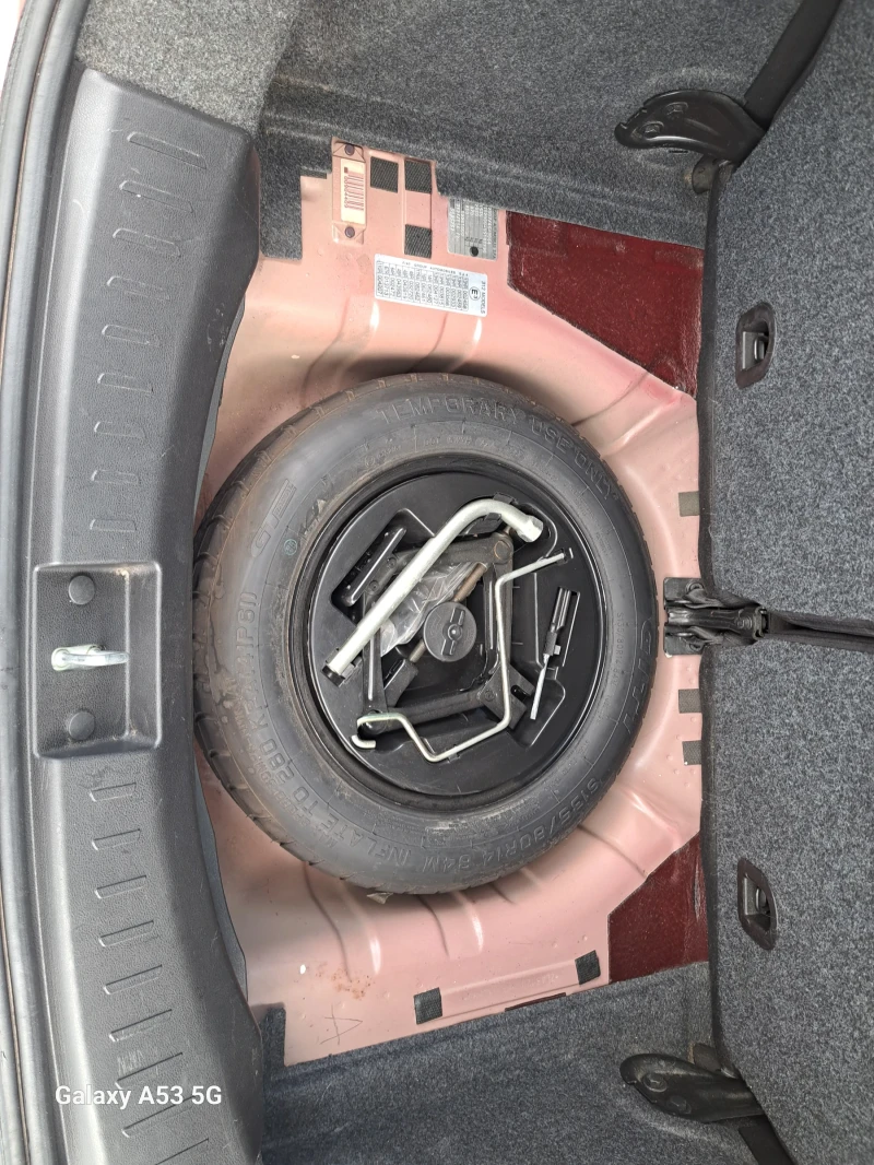 Lancia Ypsilon 1, 3 m-jet MOMO DESIGNE, снимка 16 - Автомобили и джипове - 50324715