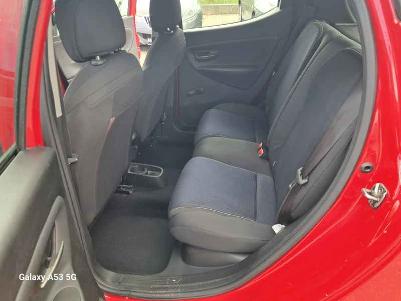 Lancia Ypsilon 1, 3 m-jet MOMO DESIGNE, снимка 11 - Автомобили и джипове - 50324715