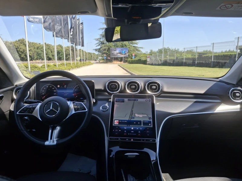 Mercedes-Benz C 200 4MATIC, снимка 11 - Автомобили и джипове - 50875845