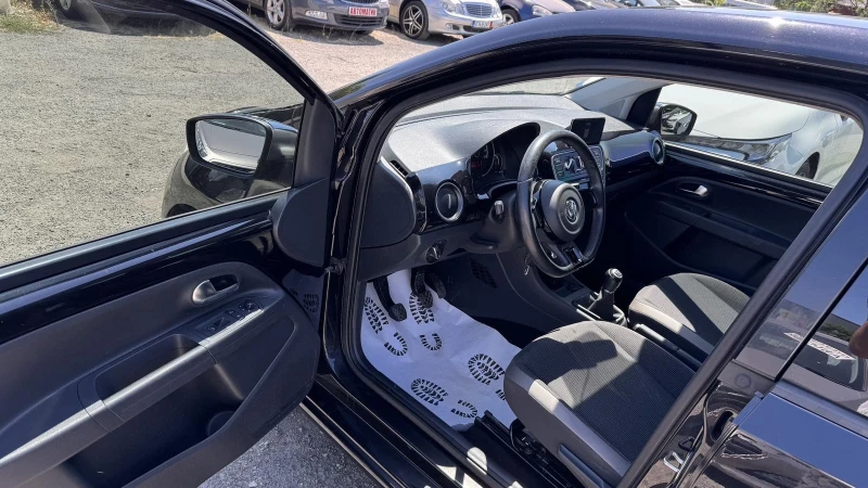 VW Up 999i CNG 68hp High Line Navi VW ecoUp, снимка 12 - Автомобили и джипове - 52229503