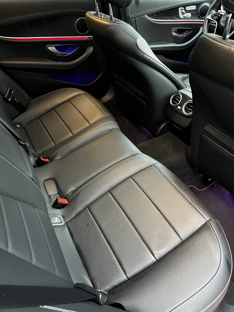 Mercedes-Benz E 400 4-Matic AMG, снимка 13 - Автомобили и джипове - 52706808