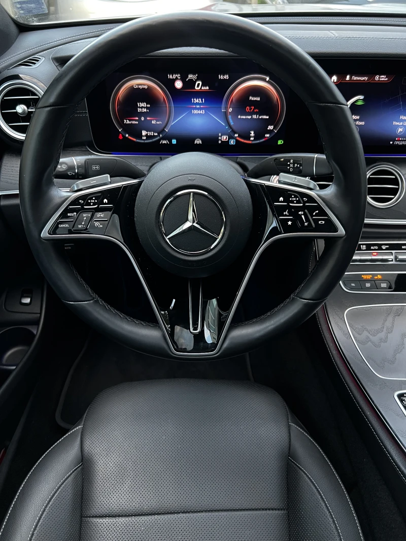 Mercedes-Benz E 400 4-Matic AMG, снимка 14 - Автомобили и джипове - 52706808