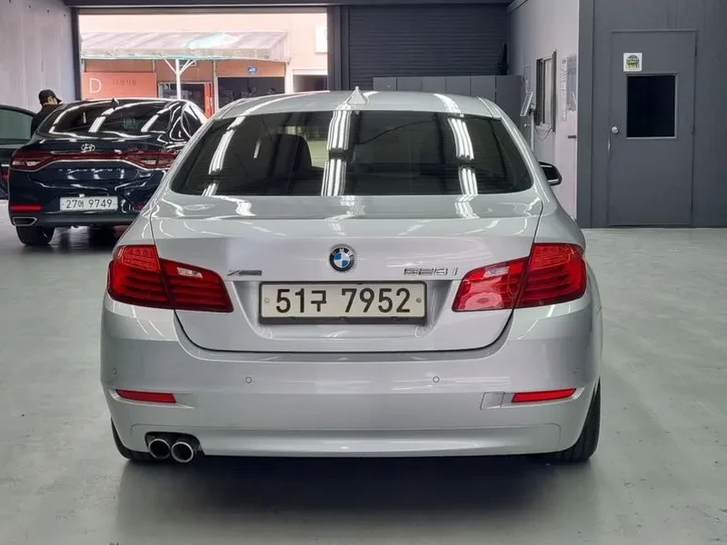 BMW 528 i, снимка 4 - Автомобили и джипове - 55146028