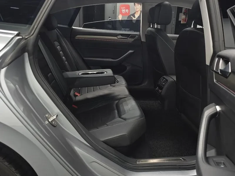 VW Arteon 2.0 TDI PRESTIGE, снимка 12 - Автомобили и джипове - 56561776