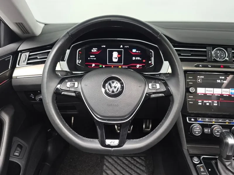 VW Arteon 2.0 TDI PRESTIGE, снимка 13 - Автомобили и джипове - 56561776